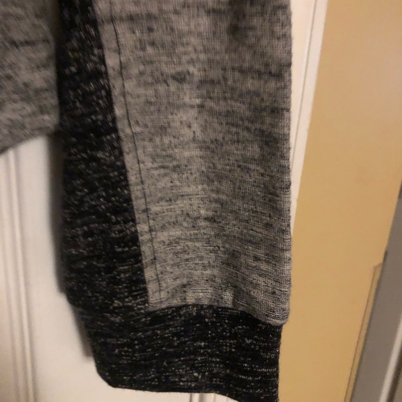 NWOT Lou & Grey Black and Gray Bomber Jacket with Textured Knit - Picture 4 of 5